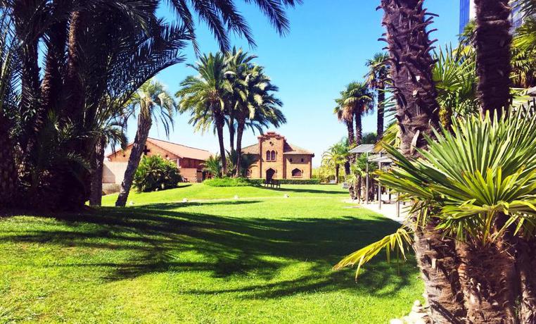 Imagen de los exteriores del Hotel Torre Melina, a Gran Meliá. Foto 11