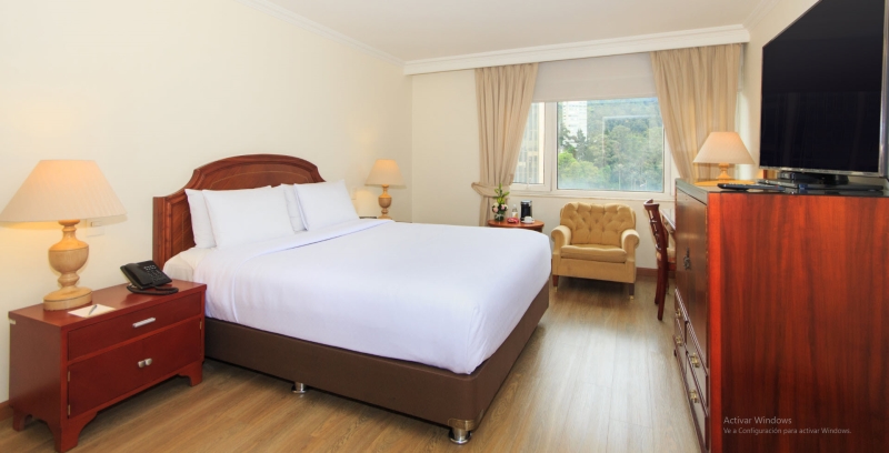 Imagen general del Hotel Torre Monserrate. Foto 9