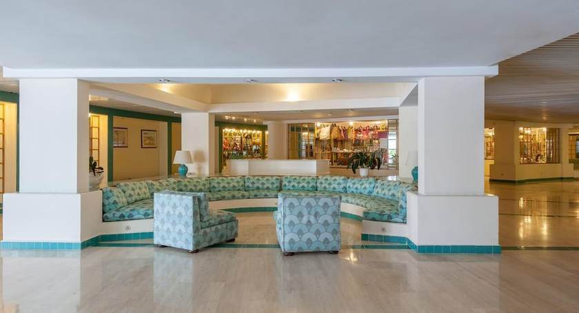 Imagen de los interiores del Hotel Torre Oliva. Foto 11