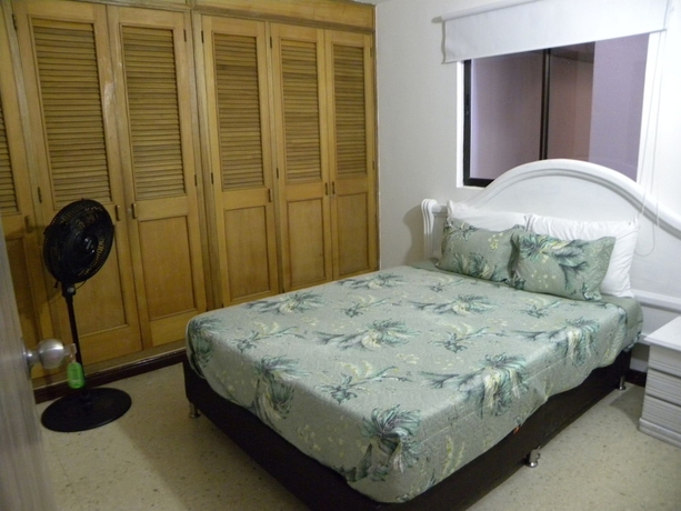 Imagen de la habitación del Hotel Torre Primavera Laureles. Foto 4