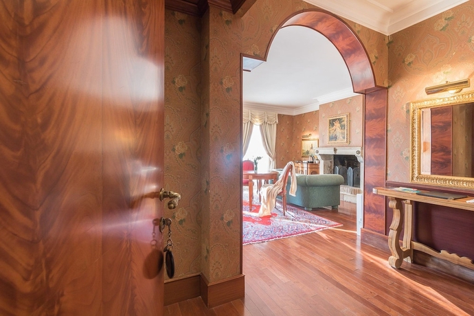 Imagen de la habitación del Hotel Torre Sant Angelo. Foto 4