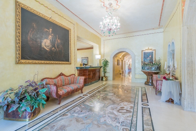 Imagen de los interiores del Hotel Torre Sant Angelo. Foto 18