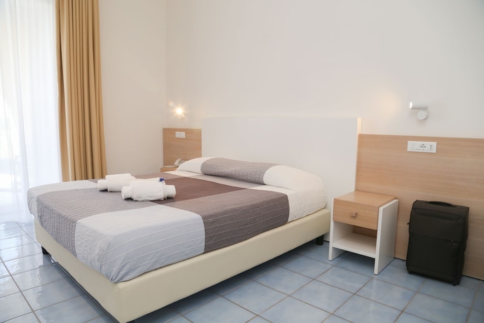 Imagen de la habitación del Hotel Torre Sant'angelo. Foto 2
