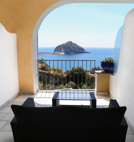 Imagen de la habitación del Hotel Torre Sant'angelo. Foto 7