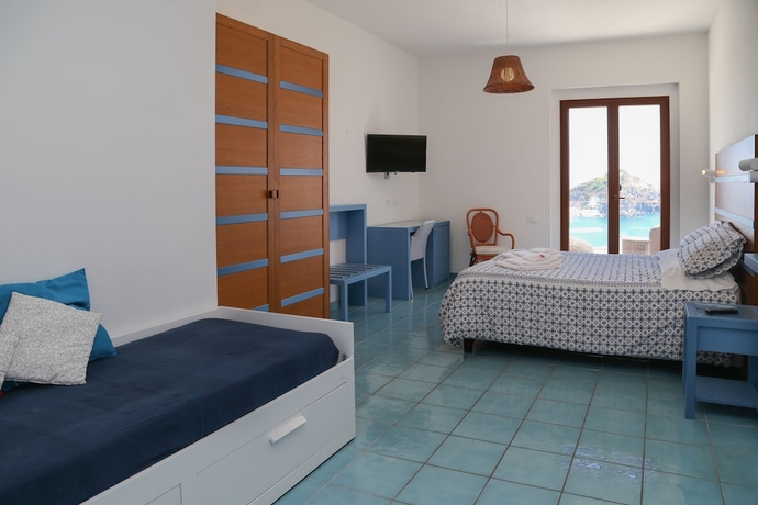 Imagen de la habitación del Hotel Torre Sant'angelo. Foto 12