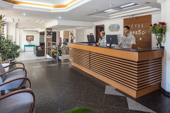 Imagen de los interiores del Hotel Torre Sol. Foto 11