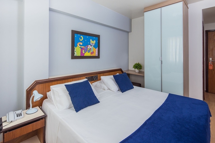 Imagen de la habitación del Hotel Torre Sol. Foto 6