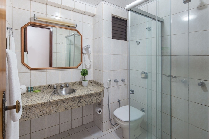 Imagen de la habitación del Hotel Torre Sol. Foto 8