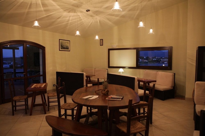 Imagen del bar/restaurante del Hotel Torre, Torre dei Corsari. Foto 5