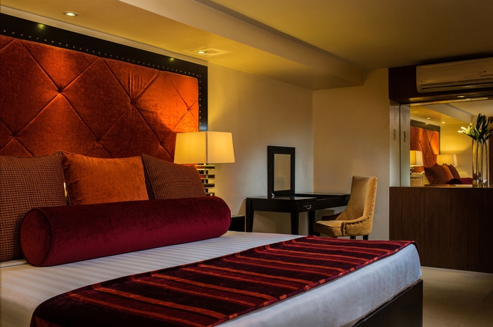 Imagen de la habitación del Hotel Torre Venezia Suites. Foto 5