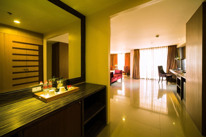 Imagen de la habitación del Hotel Torre Venezia Suites. Foto 9