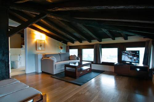 Imagen de la habitación del Hotel Torre Zumeltzegi. Foto 18