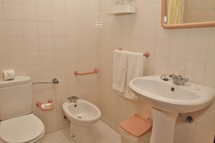 Imagen de la habitación del Hotel Torre da Rocha. Foto 2