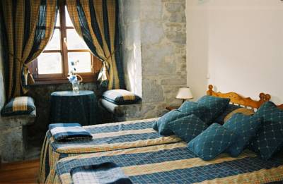 Imagen de la habitación del Hotel Torre de Artziniega. Foto 5