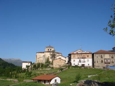 Imagen de los exteriores del Hotel Torre de Artziniega. Foto 6