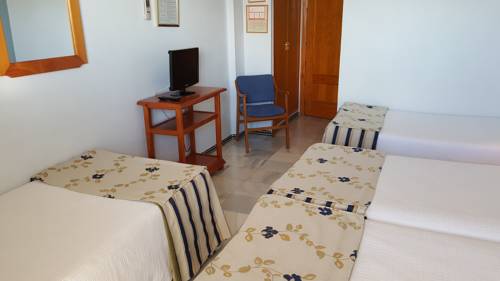 Imagen de la habitación del Hotel Torre de los Guzmanes. Foto 14