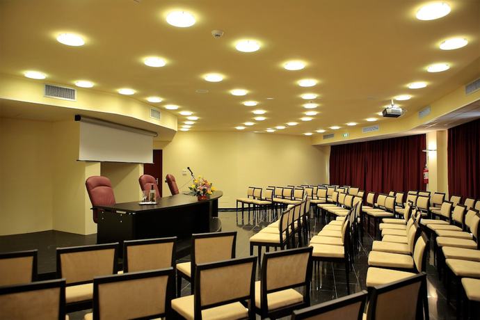 Imagen de los interiores del Hotel Torre del Duca. Foto 15