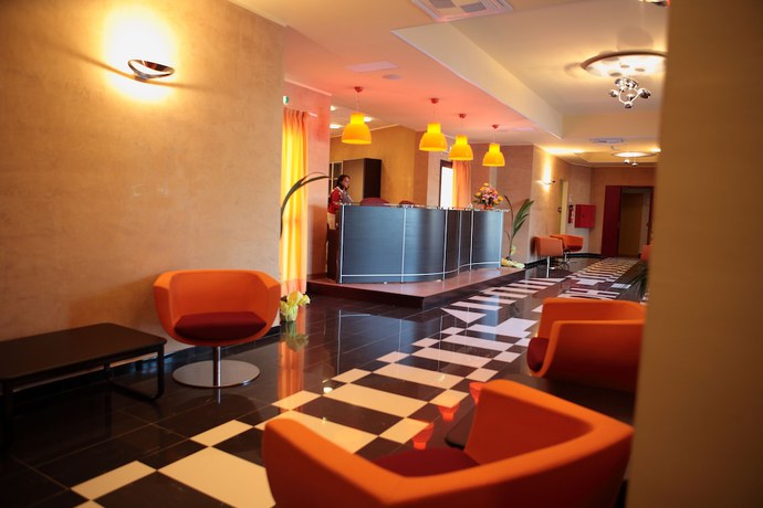 Imagen de los interiores del Hotel Torre del Duca. Foto 17