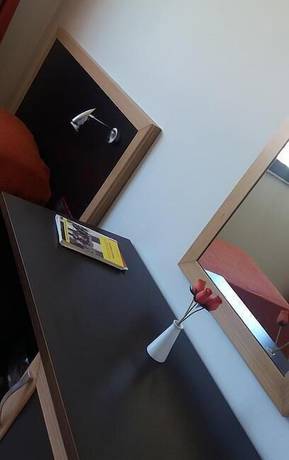 Imagen de la habitación del Hotel Torre del Duca. Foto 12