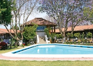 Imagen de la piscina del Hotel Torreblanca Campestre. Foto 3