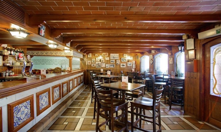 Imagen de los interiores del Hotel Torreluz Centro. Foto 12