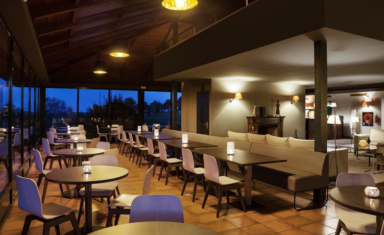 Imagen de los interiores del Hotel Torremirona Golf and Spa Resort. Foto 13