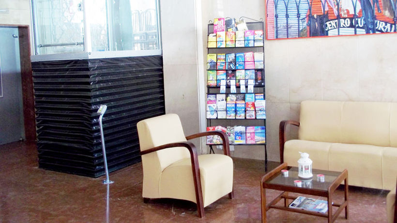 Imagen de los interiores del Hotel Torremolinos Centro by Croma. Foto 7