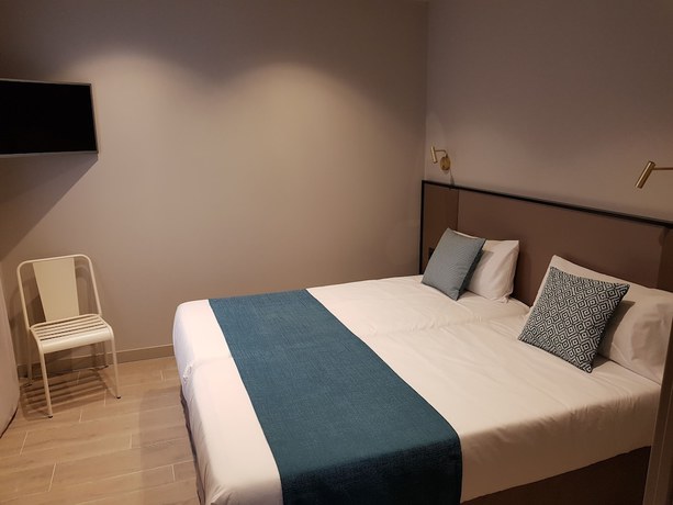 Imagen de la habitación del Hotel Torrent. Foto 11