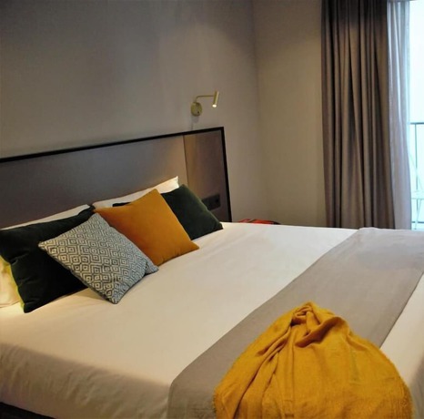 Imagen de la habitación del Hotel Torrent. Foto 13