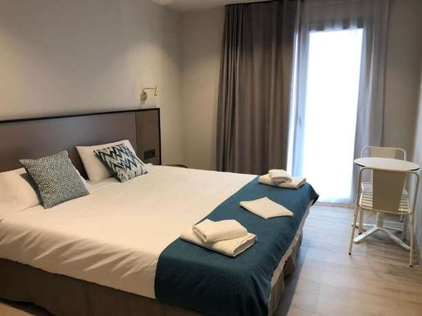Imagen de la habitación del Hotel Torrent. Foto 14
