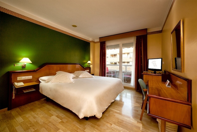 Imagen de la habitación del Hotel Torrepalma. Foto 9