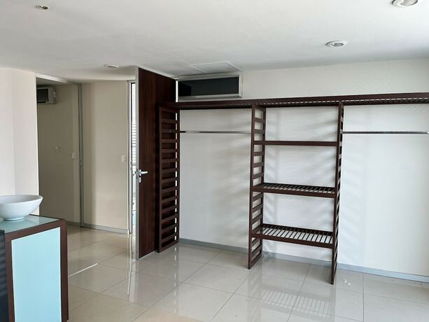 Imagen general del Hotel Torres Eugenia. Foto 6