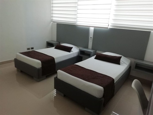 Imagen de la habitación del Hotel Torres del Sol Canc&uacute;n. Foto 19
