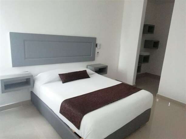Imagen de la habitación del Hotel Torres del Sol Canc&uacute;n. Foto 20
