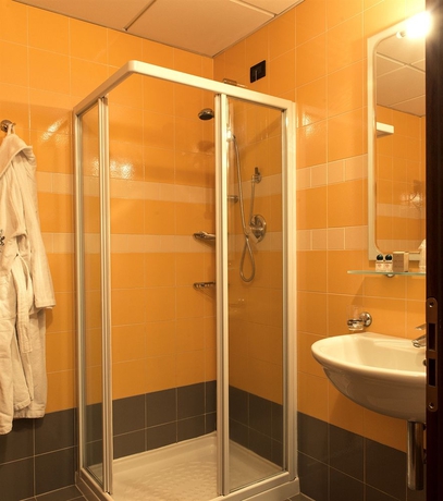 Imagen de la habitación del Hotel Torresi. Foto 6