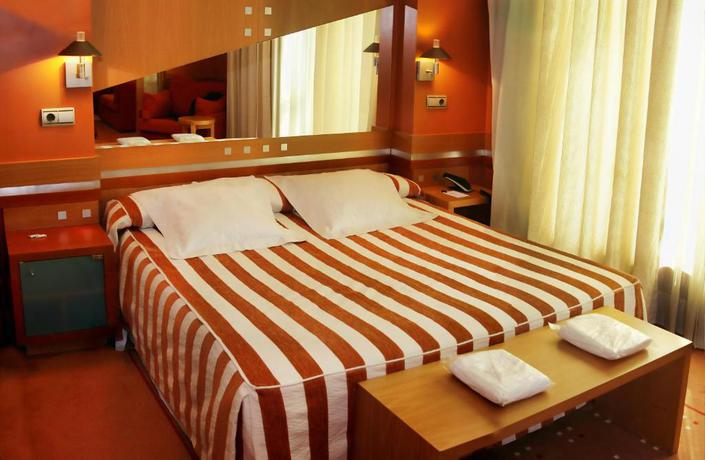 Imagen de la habitación del Hotel Torresport. Foto 5