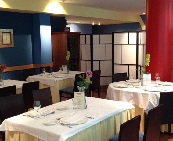 Imagen del bar/restaurante del Hotel Torresport. Foto 1