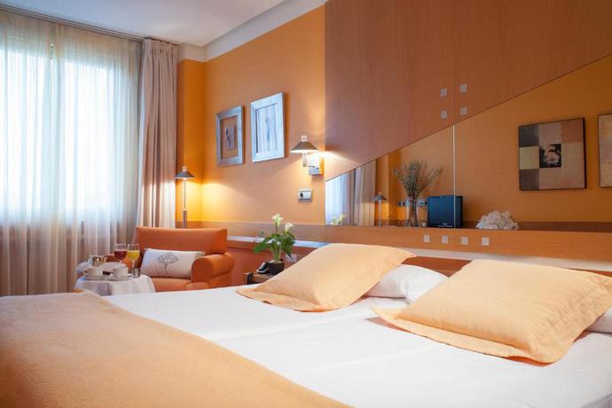 Imagen de la habitación del Hotel Torresport. Foto 7