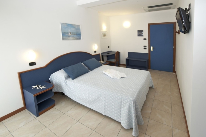 Imagen de la habitación del Hotel Torretta, Cattolica. Foto 3