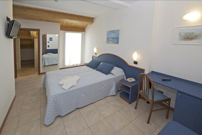 Imagen de la habitación del Hotel Torretta, Cattolica. Foto 13