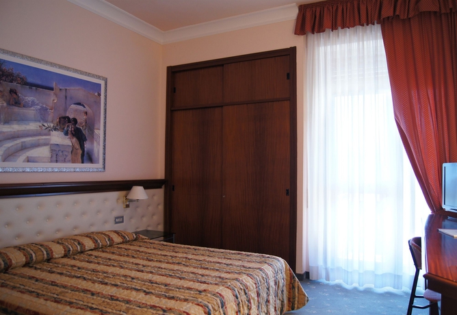 Imagen de la habitación del Hotel Torretta. Foto 2