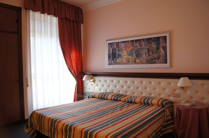 Imagen de la habitación del Hotel Torretta, Montecatini Terme. Foto 6