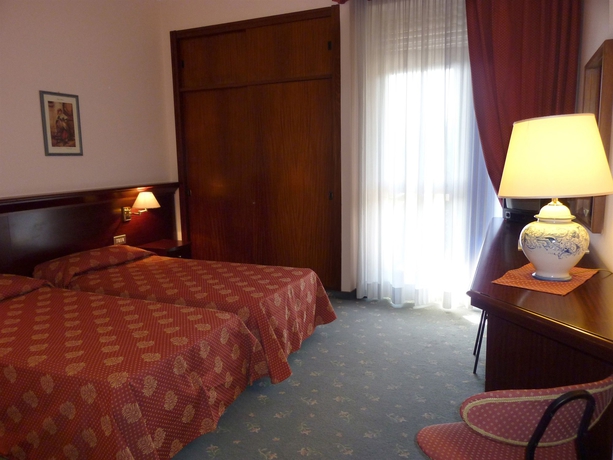 Imagen de la habitación del Hotel Torretta, Montecatini Terme. Foto 11