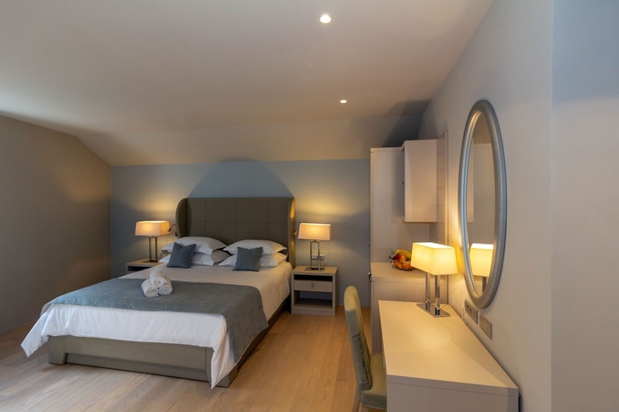 Imagen de la habitación del Hotel Torretta Palace. Foto 9