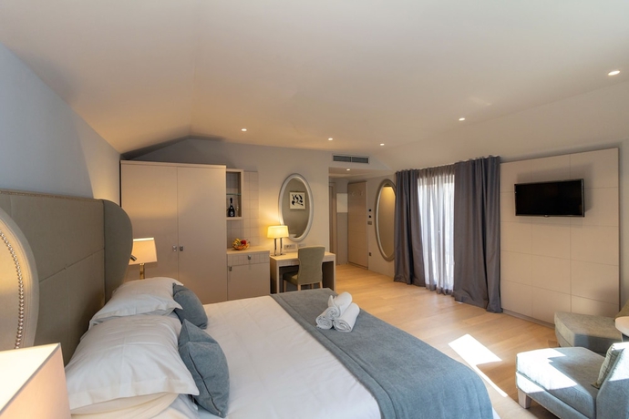 Imagen de la habitación del Hotel Torretta Palace. Foto 13