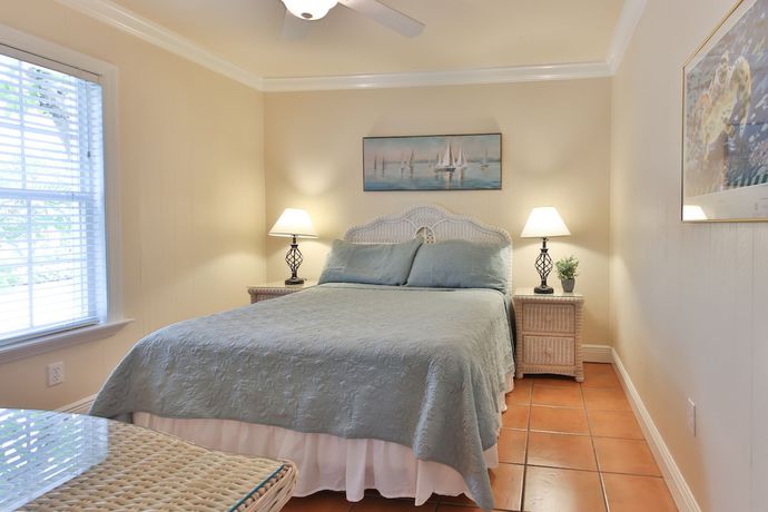 Imagen de la habitación del Hotel Tortuga Inn Beach Resort. Foto 9