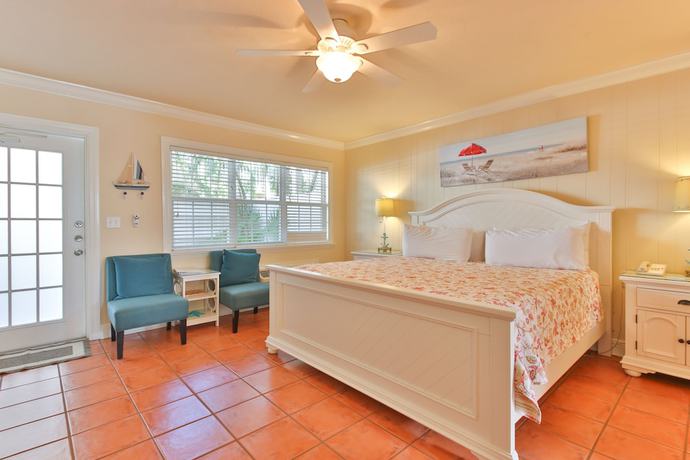 Imagen de la habitación del Hotel Tortuga Inn Beach Resort. Foto 15