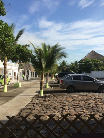 Imagen general del Hotel Tortugas Place Y Bungalos. Foto 3