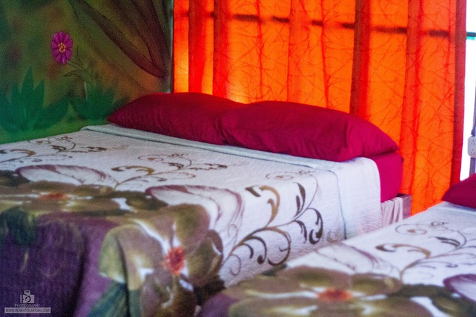 Imagen de la habitación del Hotel Tortuguero Beachfront. Foto 18