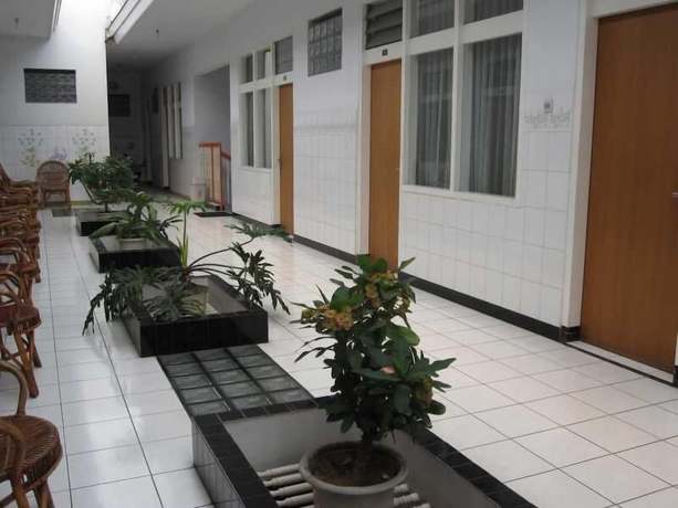 Imagen de los interiores del Hotel Tosari. Foto 13